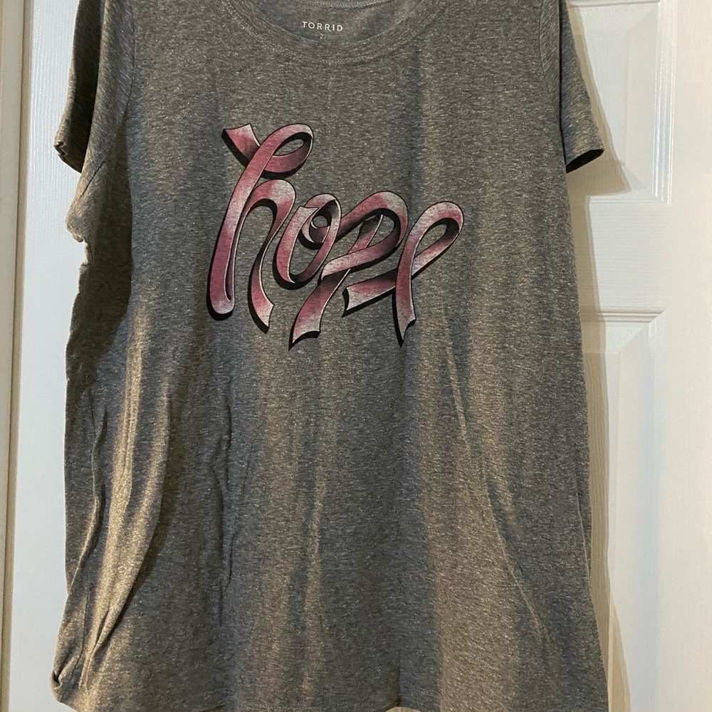 Super soft HOPE torrid shirt